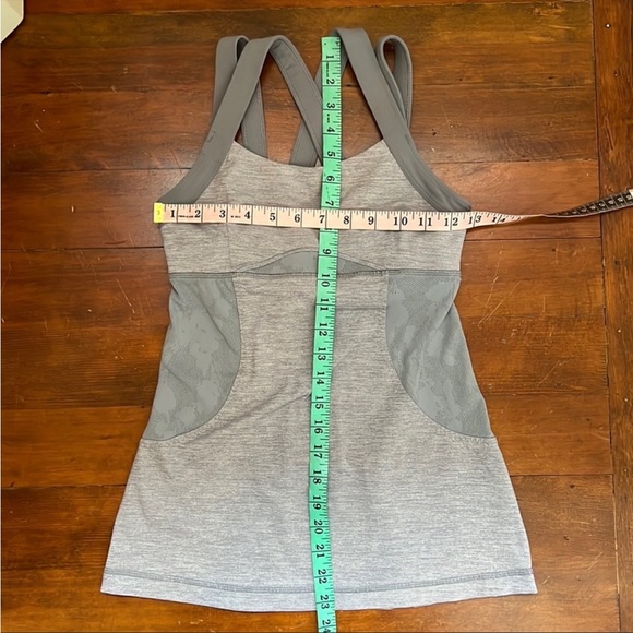 EUC Lululemon Chaturanga Tank in Heathered Fossil / Fossil - Picture 10 of 14